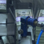 T48UJ20NI1N1MOVF3O7E - 🌍NewspaperAmigo – Your Global News Buddy 🗞️ Dollar’s Decline: Investors Pivot East Amid Global Shift 🌍💸