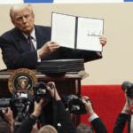 T907DJDOISTHHDWDSJEX - 🌍NewspaperAmigo – Your Global News Buddy 🗞️ Trump's Approval Hits Historic Low Ahead of 100-Day Mark 📉