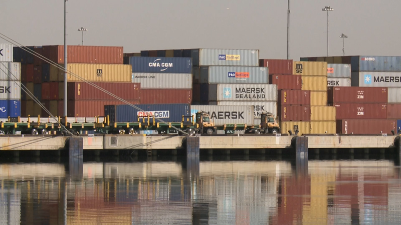 Global Trade Feels the Heat as Tariff Tensions Escalate 📉🌍 video poster