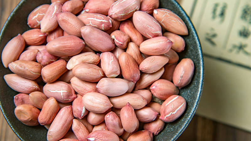 Peanut Power: Genetic Breakthrough Boosts Crop Yields 🌱
