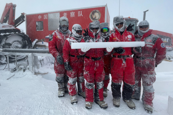 China’s Antarctic Icebreaker Returns After Epic 159-Day Mission ❄️🚢 China's Antarctic Icebreaker Returns After Epic 159-Day Mission ❄️🚢 video poster