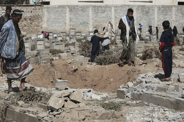 US Airstrikes in Yemen Kill 12 Amid Rising Regional Tensions US_Airstrikes_in_Yemen_Kill_12_Amid_Rising_Regional_Tensions
