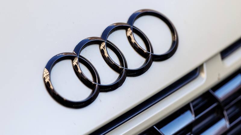 VRCEKSBQ7XI0UTWY2LFU - 🌍NewspaperAmigo – Your Global News Buddy 🗞️ Audi Hits Pause on U.S. Car Deliveries Amid Tariff Turmoil 🚗⚡