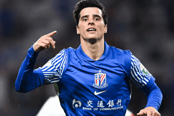 Shanghai Shenhua Soar to CSL Summit After Dramatic Comeback 🏆⚽ Shanghai Shenhua Soar to CSL Summit After Dramatic Comeback 🏆⚽