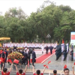 WV7LCJEUH9RZULUEZSEF - 🌍NewspaperAmigo – Your Global News Buddy 🗞️ Xi Jinping's Vietnam Visit Highlights Regional Unity 🌏 video poster