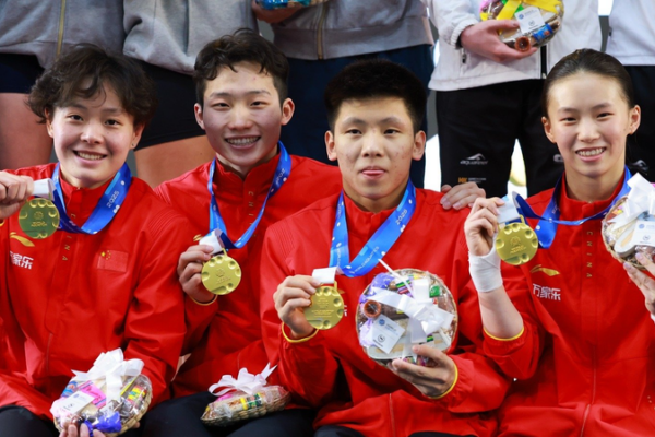🌟 China Soars to Mixed Team Gold at Diving World Cup! 🏅 🌟 China Soars to Mixed Team Gold at Diving World Cup! 🏅