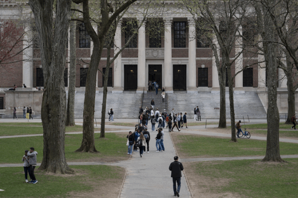 Harvard Takes Trump to Court Over Funding Freeze ๐โ๏ธ Harvard Takes Trump to Court Over Funding Freeze ๐โ๏ธ