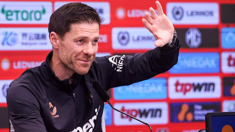 Xabi Alonso's Emotional Farewell: Leverkusen Exit Confirmed 🏆👋