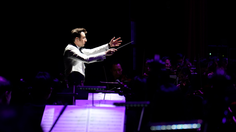 🎶 La La Land Live Concert Lights Up Shanghai with Jazz & Cinema Magic 🎥✨ video poster