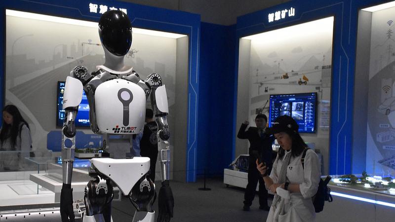 Sichuan’s Humanoid Robots Break Records in Beijing 🚀 Sichuan's Humanoid Robots Break Records in Beijing 🚀