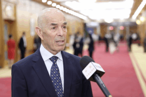 China's Boom: Ex-World Bank Leader Backs Investment Surge 🌏💼 video poster