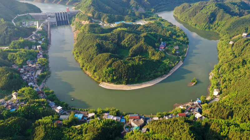 China’s New Eco Plan: Clean Rivers, Healthy Lakes by 2035 🌊💚 China’s New Eco Plan: Clean Rivers, Healthy Lakes by 2035 🌊💚