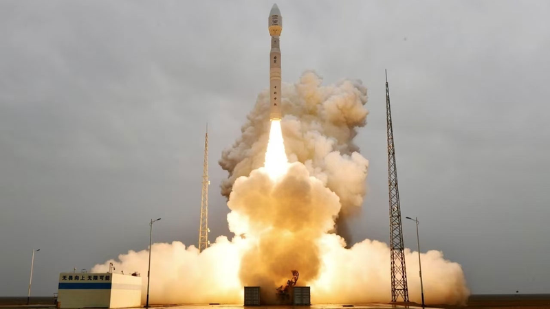China’s Lijian-1 Y7 Rocket Soars with 6 Satellites 🚀✨