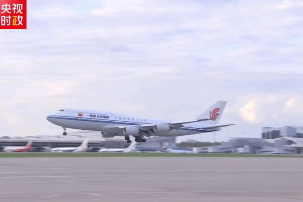 Xi Jinping Arrives in Moscow for Historic Talks 🇨🇳🤝🇷🇺 Xi Jinping Arrives in Moscow for Historic Talks 🇨🇳🤝🇷🇺
