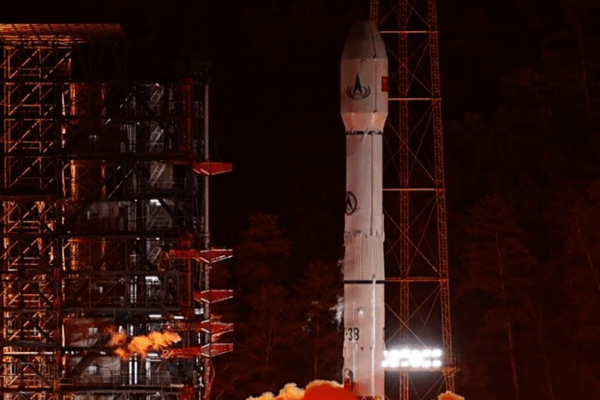 China’s Tianwen-2 Blasts Off on Decade-Long Asteroid Quest 🚀🌌 China’s Tianwen-2 Blasts Off on Decade-Long Asteroid Quest 🚀🌌 video poster