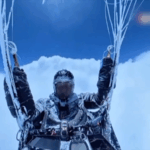 Chinese Paraglider Survives 8,598m Altitude Ordeal 🌪️✈️