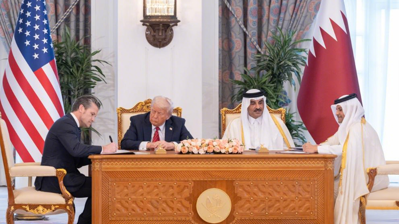 8BVQ4LMQHFYT4F803AB9 - 🌍NewspaperAmigo – Your Global News Buddy 🗞️ Trump’s Gulf Trip: Economics Over Peace? 💼🌍