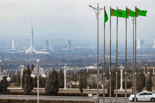 Ashgabat: Turkmenistan’s Dazzling ‘White City’ Shines Bright 🌟🏛️ Ashgabat: Turkmenistan’s Dazzling ‘White City’ Shines Bright 🌟🏛️