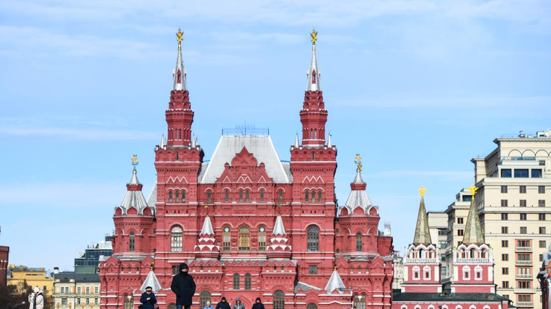 BB4XMB1YHRY4NAK7YN04 - 🌍NewspaperAmigo – Your Global News Buddy 🗞️ Xi's Russia Visit Sparks Dialogue on WWII Truth 🌍✊