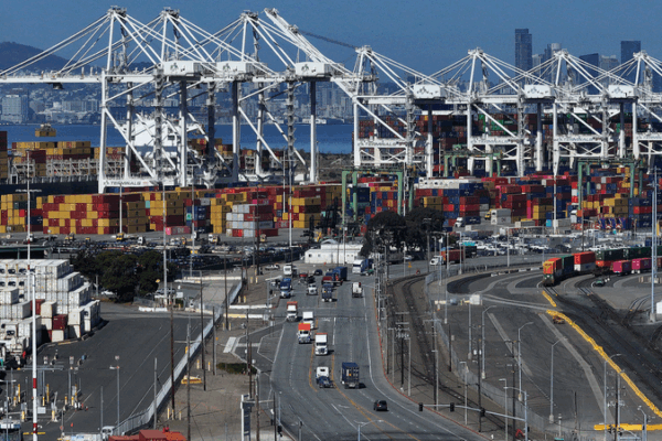 12 U.S. States Challenge Trump’s Tariffs in High-Stakes Legal Showdown ⚖️🇺🇸 12 U.S. States Challenge Trump's Tariffs in High-Stakes Legal Showdown ⚖️🇺🇸