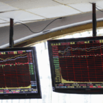 Asia Stocks Surge as China-US Trade Tensions Cool 📈🌏