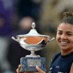 F20O0PLGPFOJXAUZFOG2 - 🌍NewspaperAmigo – Your Global News Buddy 🗞️ 🇮🇹 Jasmine Paolini Ends 40-Year Drought at Italian Open! 🎾
