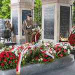 GJRTL3ARGAZ9VSOM8RBI - 🌍NewspaperAmigo – Your Global News Buddy 🗞️ Europe Honors WWII Legacy: Unity in Peace 🕊️✨