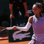 🔥 Zheng Qinwen Sizzles at French Open, Reaches Round of 16! 🌍🎾