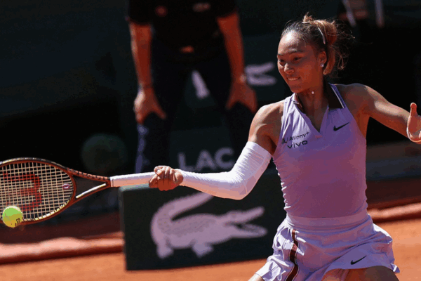 ๐ฅ Zheng Qinwen Sizzles at French Open, Reaches Round of 16! ๐๐พ ๐ฅ Zheng Qinwen Sizzles at French Open, Reaches Round of 16! ๐๐พ