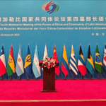 GRVGRIUC0XA5O25I34CO - 🌍NewspaperAmigo – Your Global News Buddy 🗞️ Xi Speaks at China-CELAC Forum: Global Unity in Focus 🌍🤝