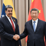 HE15H2XYVLLEAZSONZBS - 🌍NewspaperAmigo – Your Global News Buddy 🗞️ Xi, Maduro Strengthen China-Venezuela Ties 🌍✨ video poster