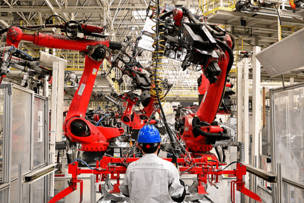 ๐ช๐บ Firms Navigate China Challenges While Doubling Down on Supply Chains ๐ ๐ช๐บ Firms Navigate China Challenges While Doubling Down on Supply Chains ๐