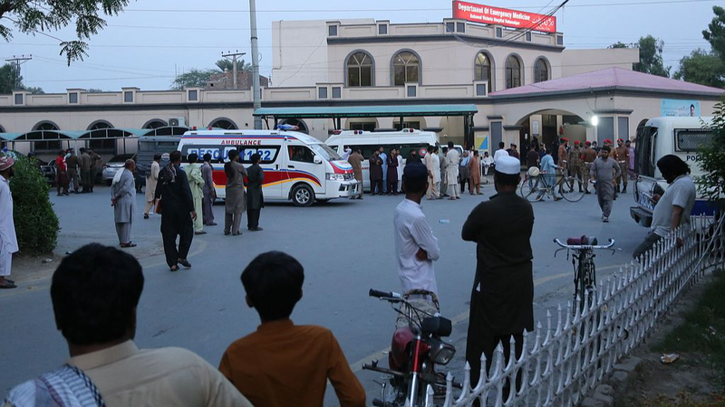 I93EF7FP7FH918X1OXTQ - 🌍NewspaperAmigo – Your Global News Buddy 🗞️ India-Pakistan Tensions Escalate: UN Urges Restraint 🌍✈️🔥 video poster