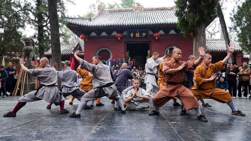 J6EBIS0IW7JRY59RJPFW - 🌍NewspaperAmigo – Your Global News Buddy 🗞️ Shaolin Monks Redefine Flexibility with Mind-Blowing Soft Kung Fu Feats 🌟🥋
