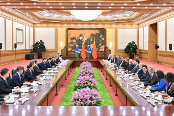 China & Brazil Forge Stronger Ties in Sustainability Push 🌱🤝 China & Brazil Forge Stronger Ties in Sustainability Push 🌱🤝