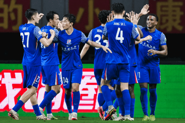 Shenhua Storm to Top of CSL with 3-1 Victory 🏆⚽ Shenhua Storm to Top of CSL with 3-1 Victory 🏆⚽