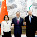 L02TGF5SJTC8Z2N8BO3R - 🌍NewspaperAmigo – Your Global News Buddy 🗞️ China & Latin America Forge Mega Market Vision 🌐🤝