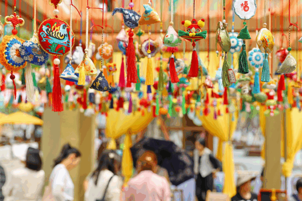 Dragon Boat Festival’s Ancient Health Hacks 🐉🌿 Dragon Boat Festival’s Ancient Health Hacks 🐉🌿