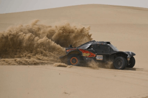 Taklimakan Rally Heats Up: Desert Stage Tests Racers’ Limits 🏜️🏍️ video poster