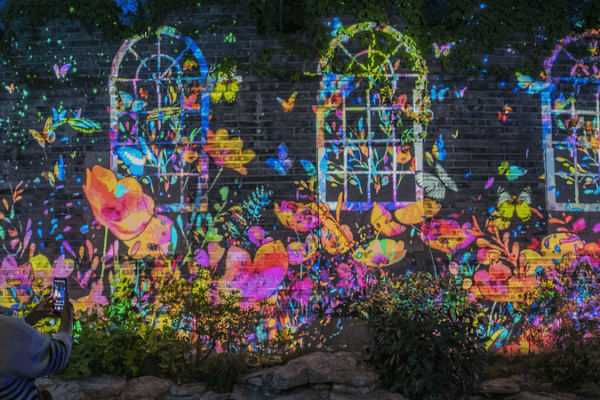 Shanghai Lights Up May Day with Global Light Show 💡🌃