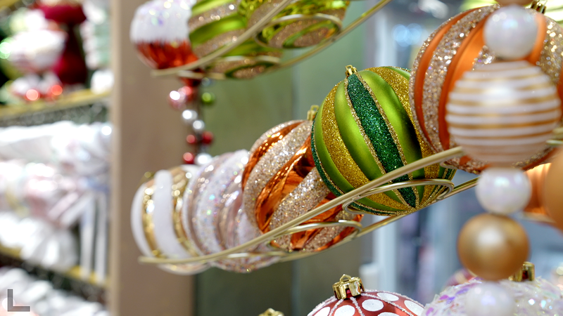 Chinese Exporters Outsmart Tariffs with Market Savvy 🌏🚀 video poster