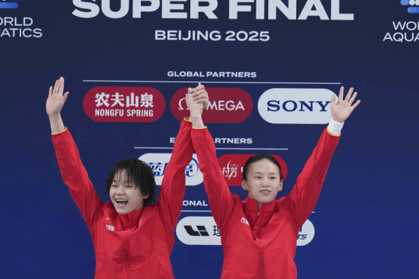 ๐จ๐ณ China Dominates Day 1 at Diving World Cup with 5 Golds! ๐
๐จ๐ณ China Dominates Day 1 at Diving World Cup with 5 Golds! ๐
