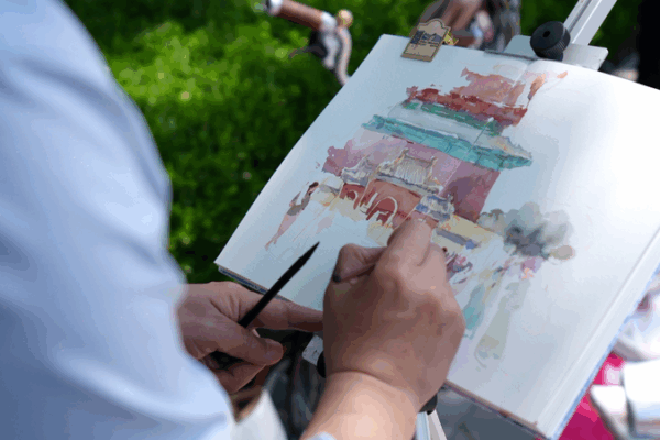 Beijing’s Urban Sketchers Capture City Life 🎨🏙️ Beijing's Urban Sketchers Capture City Life 🎨🏙️ video poster