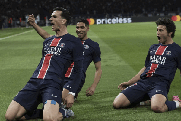 PSG Stuns Arsenal to Reach Champions League Final 🏆⚽ PSG Stuns Arsenal to Reach Champions League Final 🏆⚽