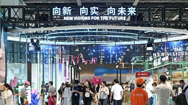 PDQ05VD4B4SDUPLCXFXB - 🌍NewspaperAmigo – Your Global News Buddy 🗞️ CEE Treasures Shine at China Expo 🌍✨ video poster