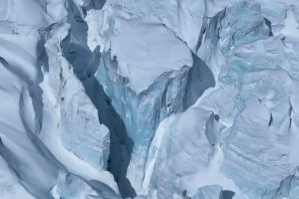 China Soars into Glacier Research with First Airborne Survey 🚁❄️ China Soars into Glacier Research with First Airborne Survey 🚁❄️ video poster