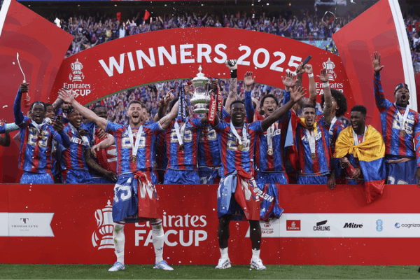 Crystal Palace Stuns Man City to Claim Historic FA Cup Victory 🏆⚽ Crystal Palace Stuns Man City to Claim Historic FA Cup Victory 🏆⚽