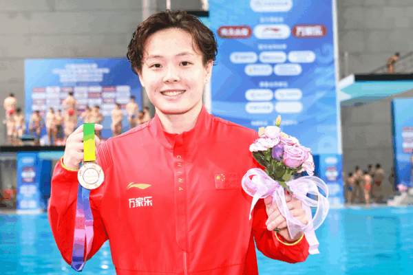 Chen Yiwen Clinches Gold in Nail-Biting Diving Showdown 🏅💦 Chen Yiwen Clinches Gold in Nail-Biting Diving Showdown 🏅💦