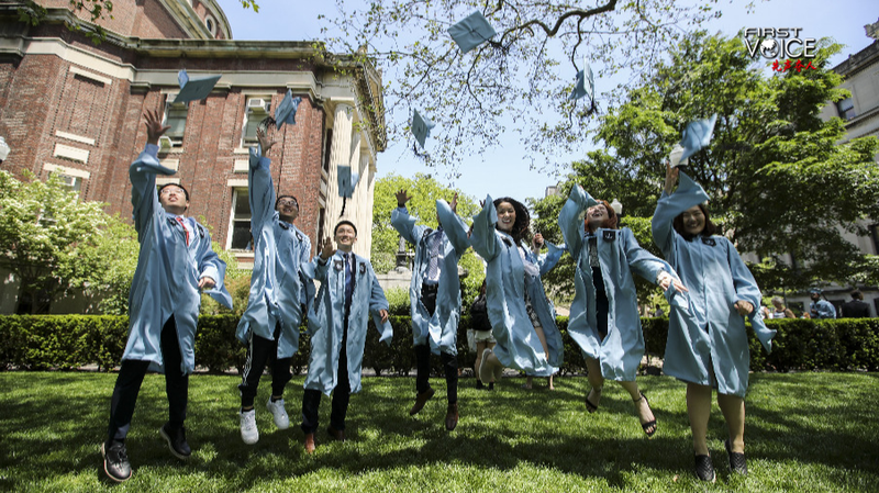 RCGGL085C1D07X8I79RU - 🌍NewspaperAmigo – Your Global News Buddy 🗞️ U.S. Visa Crackdown on Chinese Students Sparks Global Backlash 🌍📚