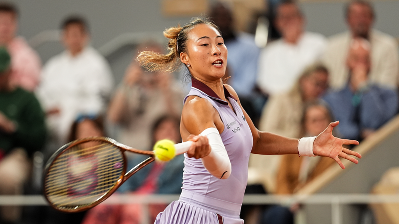 Zheng Qinwen Powers Through French Open First Round 🎾🔥 Zheng Qinwen Powers Through French Open First Round 🎾🔥